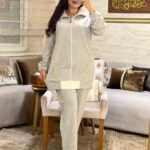 سورفيت بثوب مونطوني