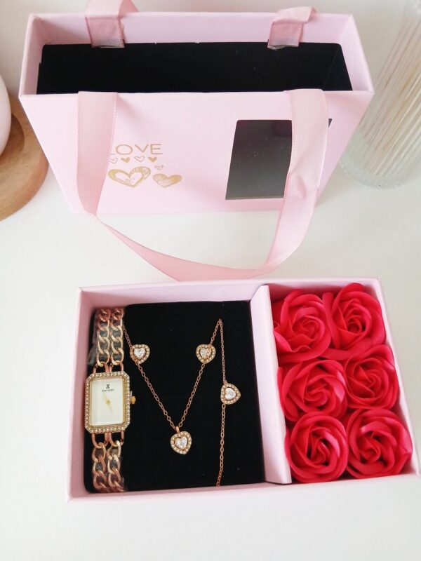 باك أنيق وفخم يزيدك لمسة تميّز