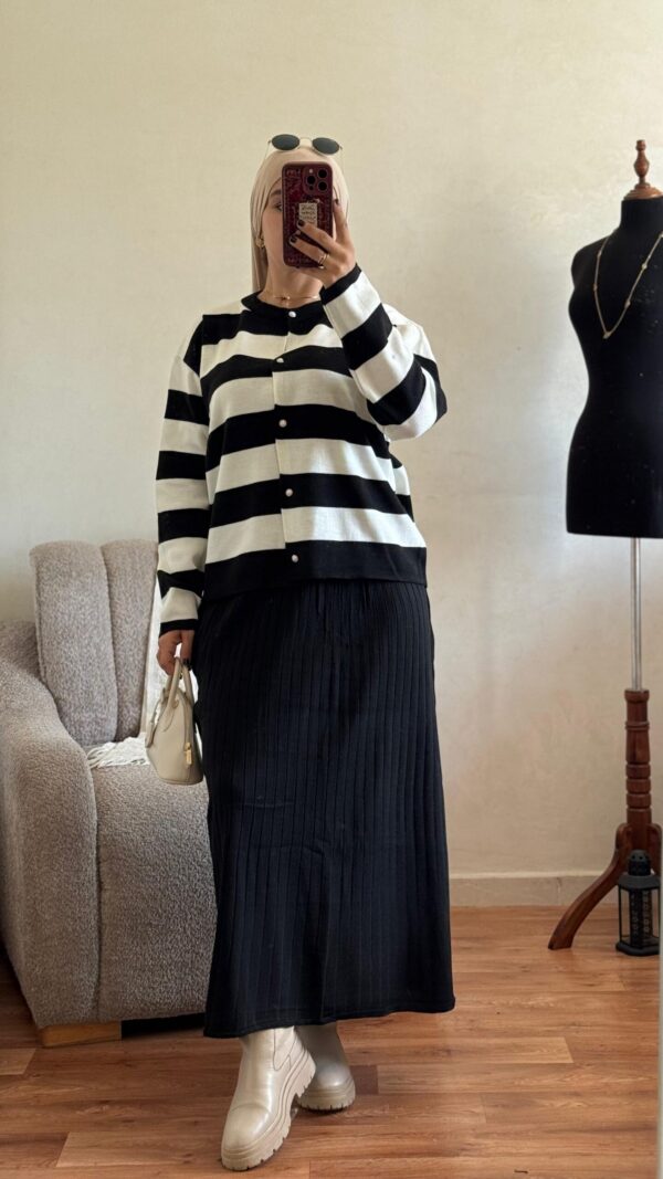 ensemble rayé avec jupe plissée – ref/b91
