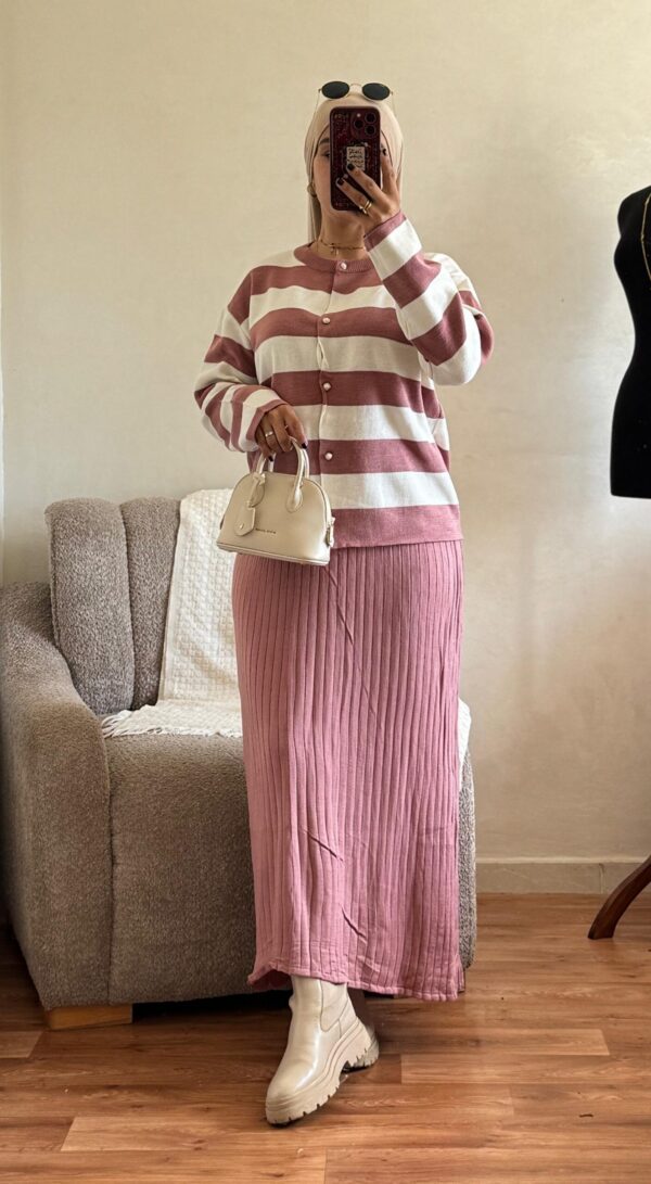 ensemble rayé avec jupe plissée – ref/b91